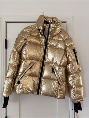 SAM New York Gold Water and Windproof Down Jacket with tags. Never worn.
